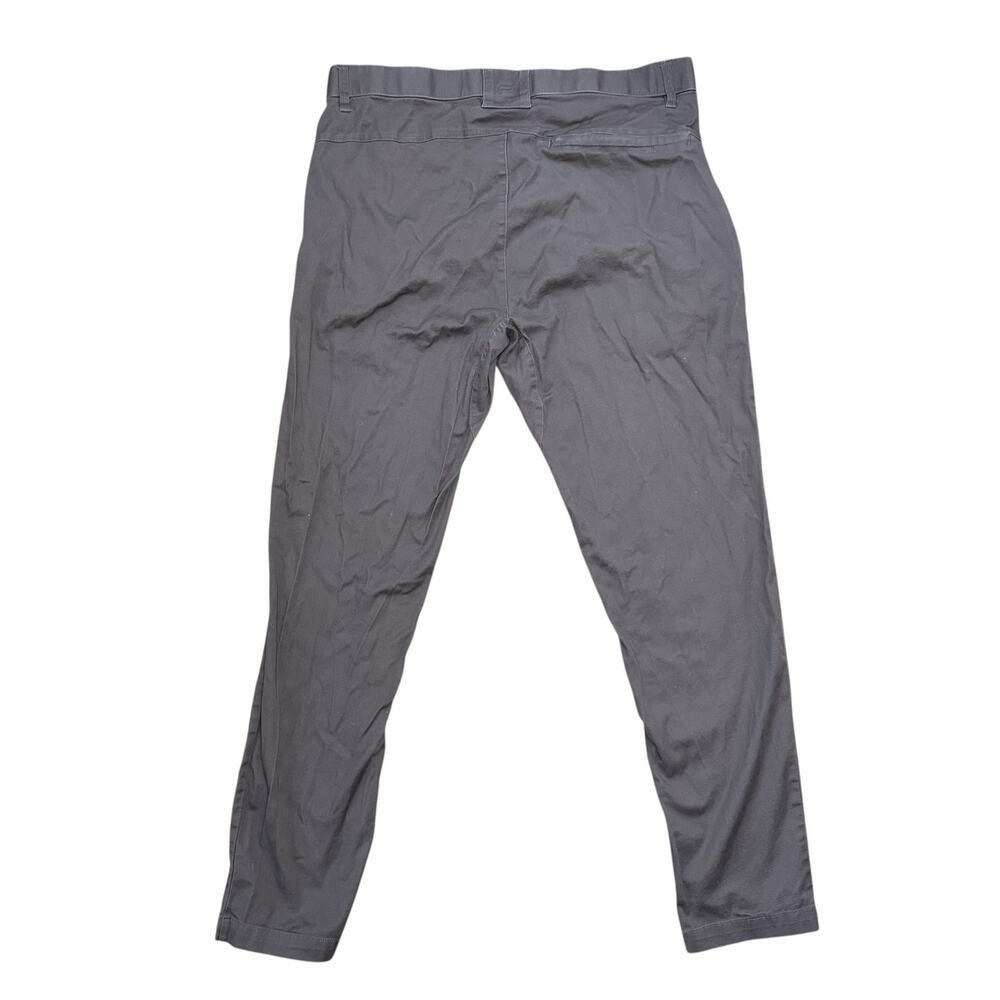 Fabletics Men’s Chino Brown/Gray - Picture 3 of 7
